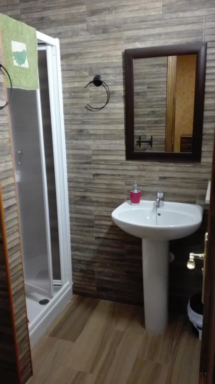 Hostal La Aldaba Hotel Montearagon Ngoại thất bức ảnh