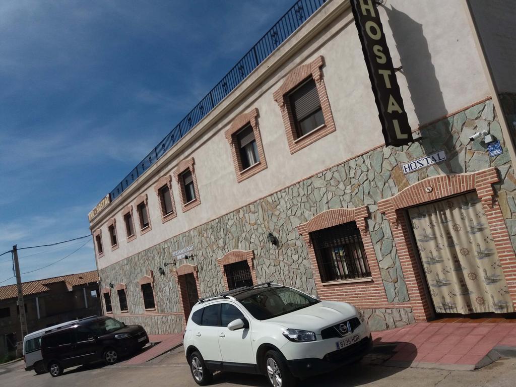 Hostal La Aldaba Hotel Montearagon Ngoại thất bức ảnh