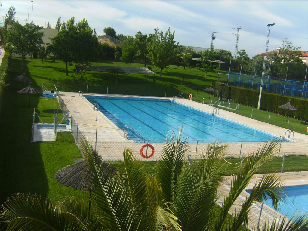 Hostal La Aldaba Hotel Montearagon Ngoại thất bức ảnh